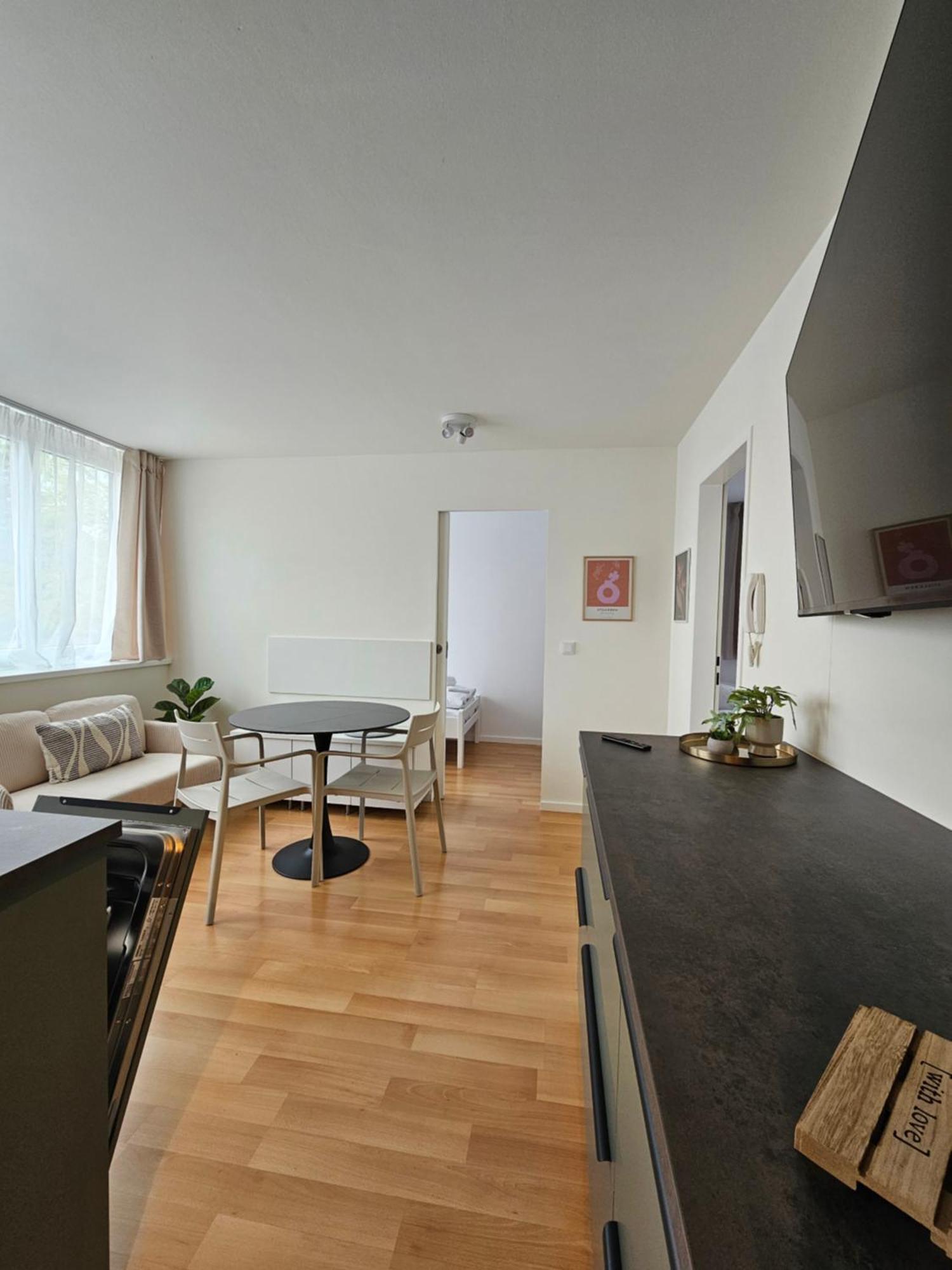 Ach18, Bregenz, Vorarlberg Apartments ภายนอก รูปภาพ